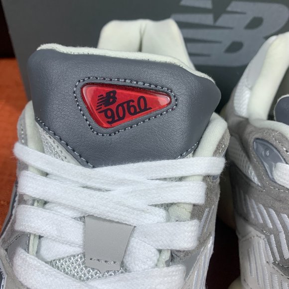 New Balance 9060 Men Sneakers main image 7